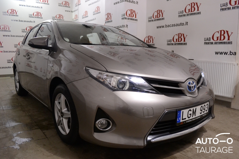 Nuomojamas Toyota Auris