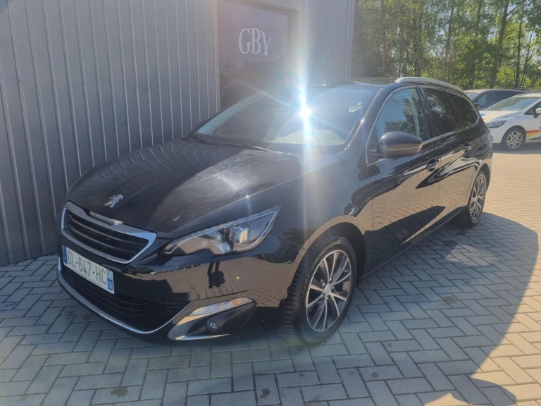 Peugeot 308, 1.2 l.