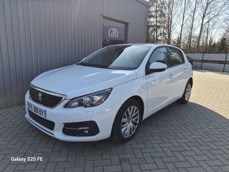 Peugeot 308, 1.5 л.