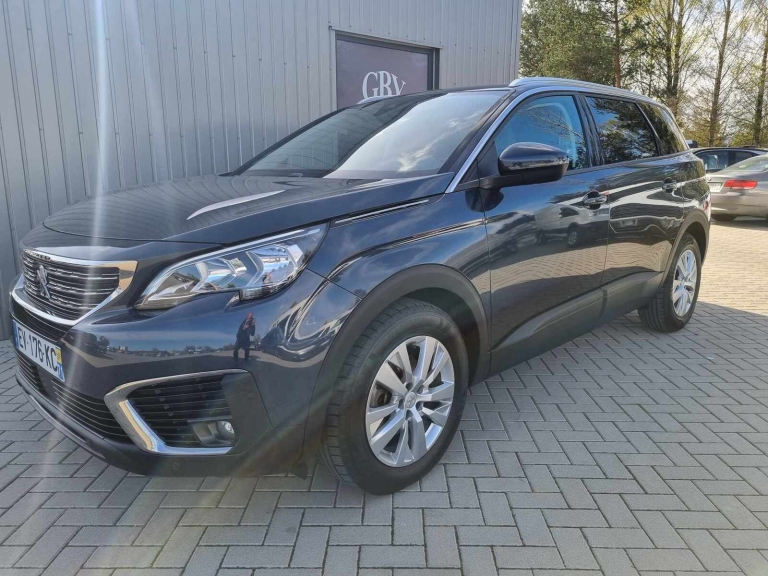 Peugeot 5008, 1560 l.