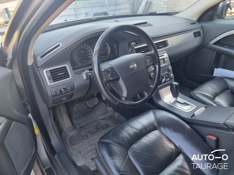 Volvo XC70, 2.4 l.
