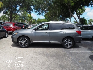 Nissan Pathfinder, 2.5 l.
