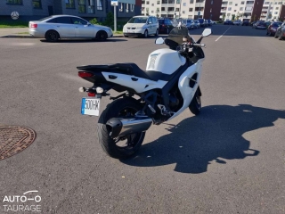 Triumph Sprint, Touring / Sport Touring