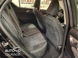 В аренду Lexus CT 200h