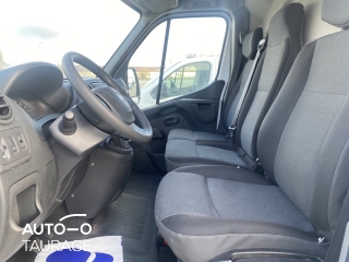 For rent Renault Master