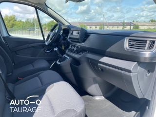 For rent Renault Trafic