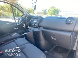 For rent Renault Trafic