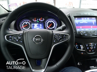For rent Opel Insignia