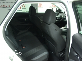 Nuomojamas Peugeot 3008