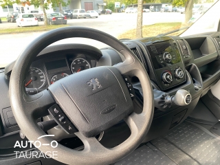 В аренду Peugeot Boxer