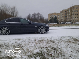 BMW 520, 2 l.
