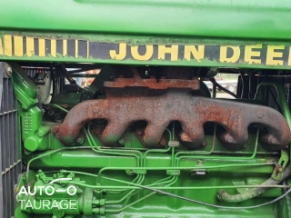 John Deere 3050