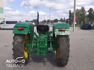 John deere 710