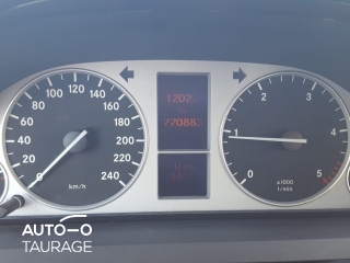 Mercedes-Benz B200, 2 l.