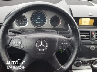 Mercedes-Benz C200, 2.1 l.