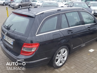 Mercedes-Benz C200, 2.1 l.