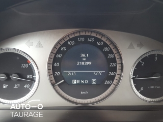 Mercedes-Benz C200, 2.1 l.