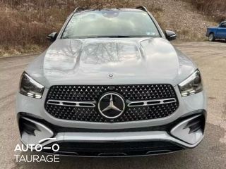 Mercedes-Benz GLE500, 0.3 l.
