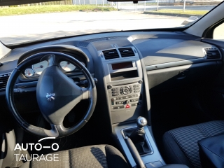 Peugeot 407, 2 л.