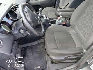 Peugeot 5008, 2 l.