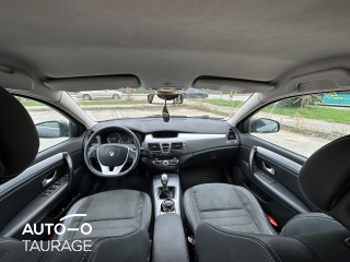 Renault Laguna, 2 l.