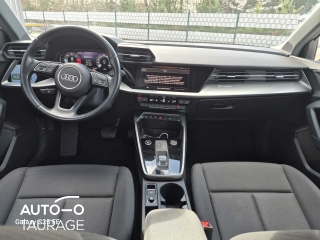 Audi A3, 2 л.