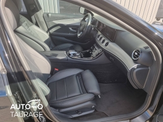 Mercedes-Benz E200, 2000 l.
