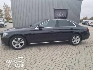 Mercedes-Benz E200, 2 l.