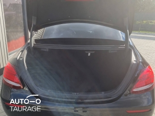 Mercedes-Benz E200, 2000 l.