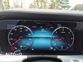 Mercedes-Benz E400, 3 л.