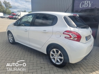 Peugeot 208, 1.2 l.