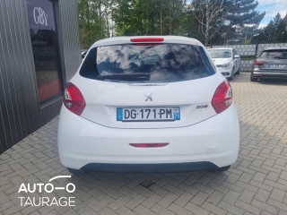 Peugeot 208, 1.2 l.