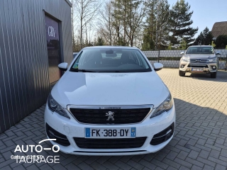 Peugeot 308, 1.5 л.
