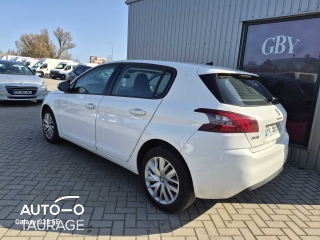 Peugeot 308, 1.5 л.