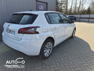 Peugeot 308, 1.5 л.