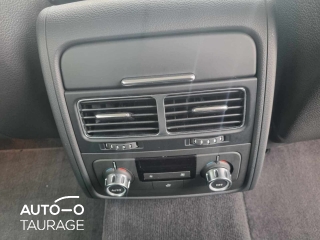 Volkswagen Touareg, 3 l.