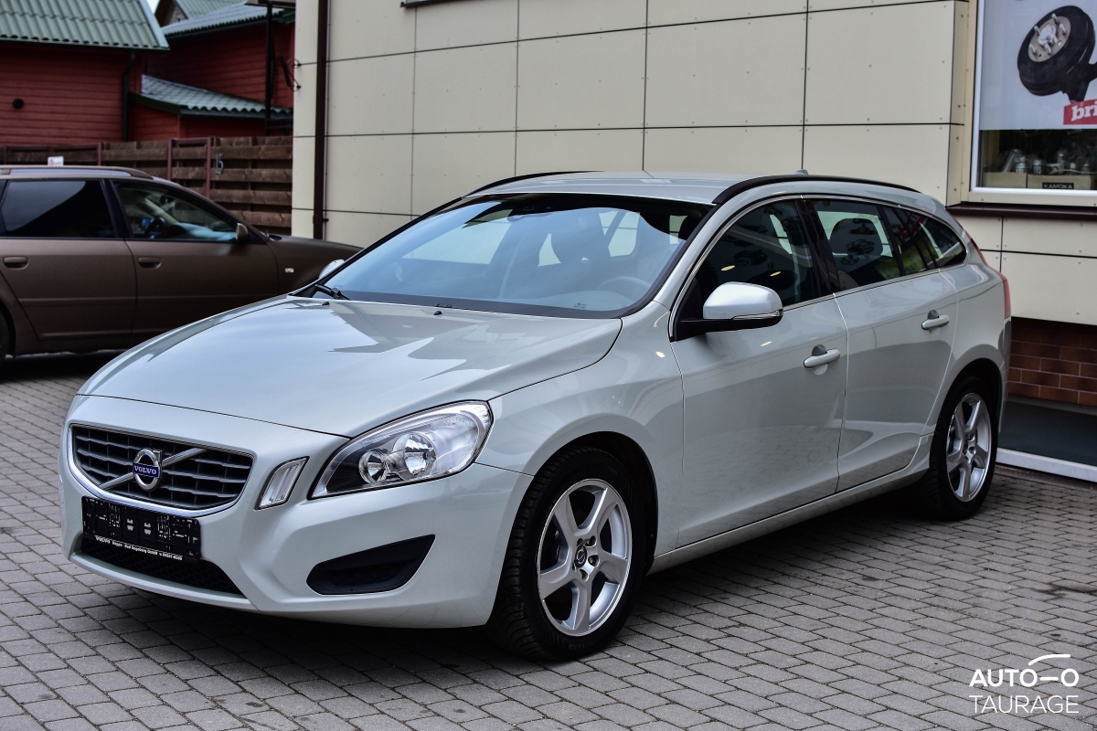Volvo V60 2 L Autotaurage Lt